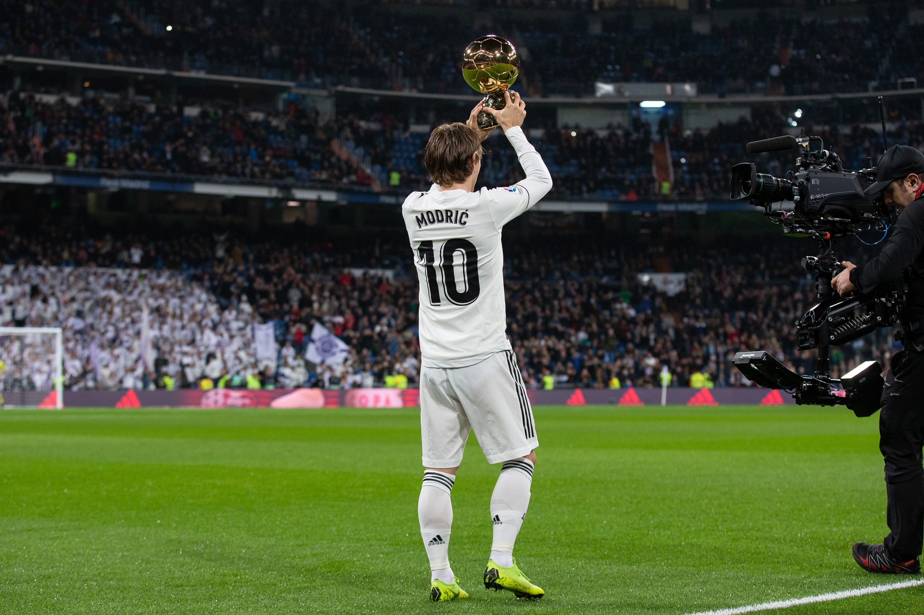 篮球CBA季后赛抽签完成，首轮对阵揭晓