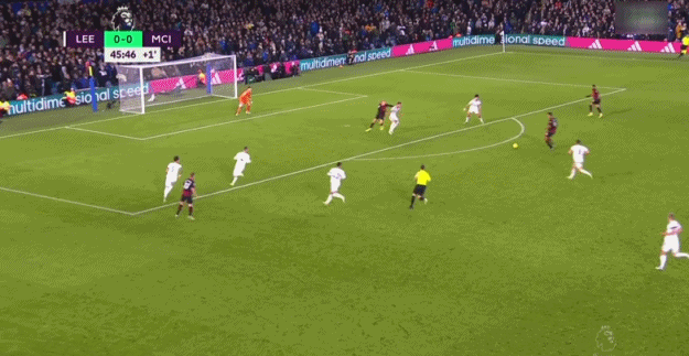 亚当·沃顿的欧冠梦：曼联的挑战与机遇