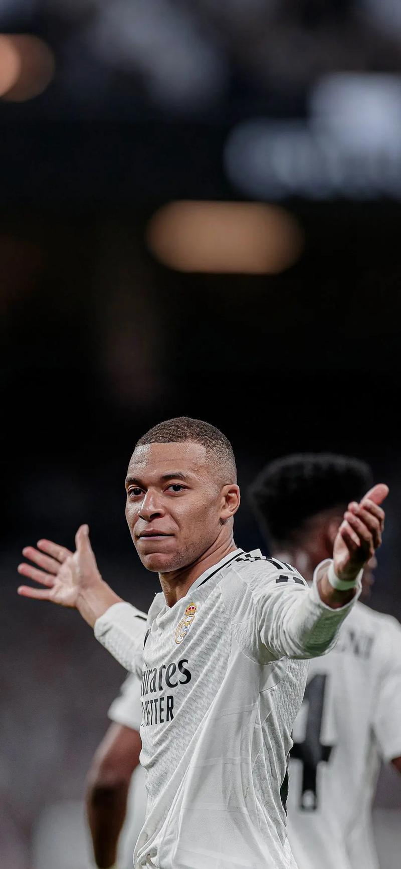 新疆78-91浙江遭1喜3忧！纳托尔获赞，金+2锋线状态糟糕！