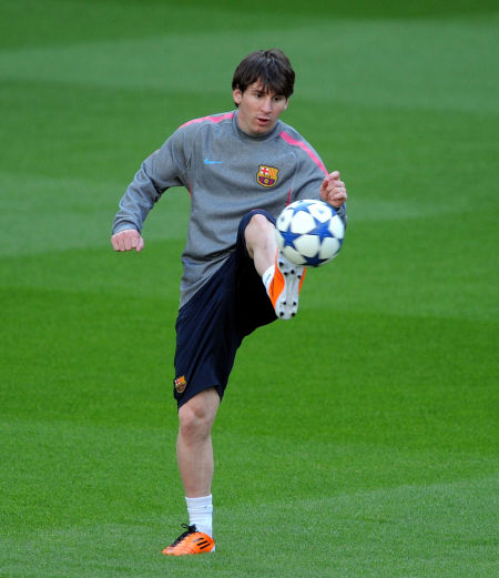 复盘曼联1-1西汉姆：阿莫林“反向换人”导致丢分，B费射门离谱